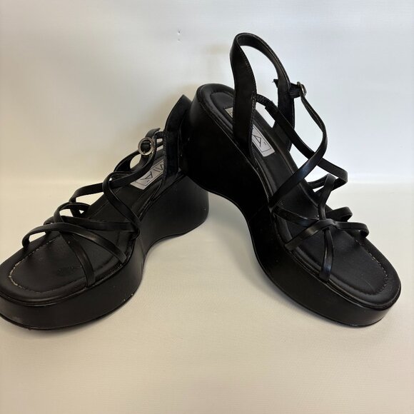 VINTAGE MIA black strappy platform wedge sandal - Picture 1 of 6